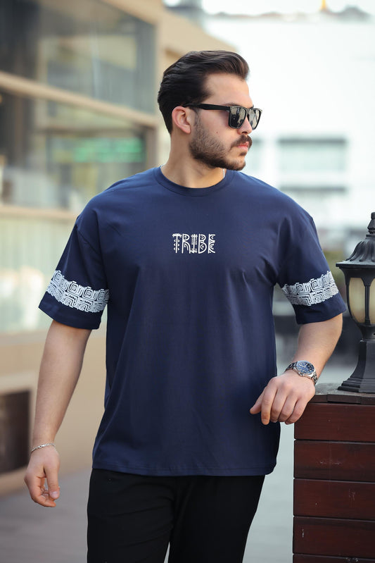Miron Lacivert Tribe Baskı Detaylı Sıfır Yaka Kısa Kollu Oversize Tişört - 2503