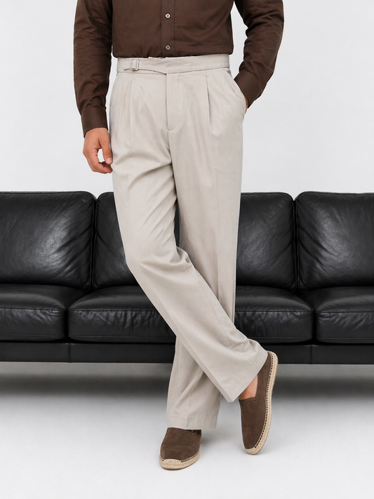 Erkek Bej Çift Pileli Ayarlanabilir Tokalı Kumaş Pantolon - MRN26115