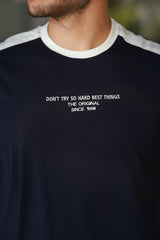 Erkek Bisiklet Yaka Şerit Detaylı Nakışlı %100 Pamuk Tişört - 2533