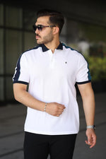 Erkek Polo Yaka Beyaz Şerit Detaylı Regular Fit Tişört - 2530