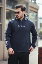 Miron Lacivert Kol ve Kapüşon Baskı Detaylı Regular Fit Sweatshirt- 2460