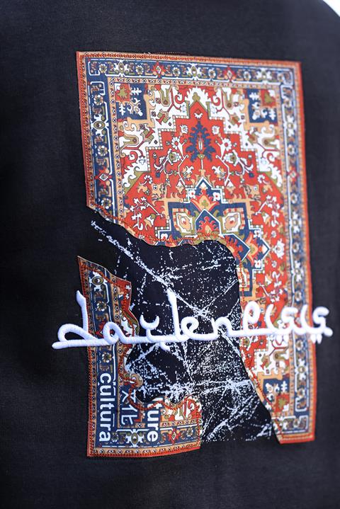 Miron Lacivert Sırtı Etnik Baskılı Kapüşonlu Üç İplik Oversize Sweatshirt-2438